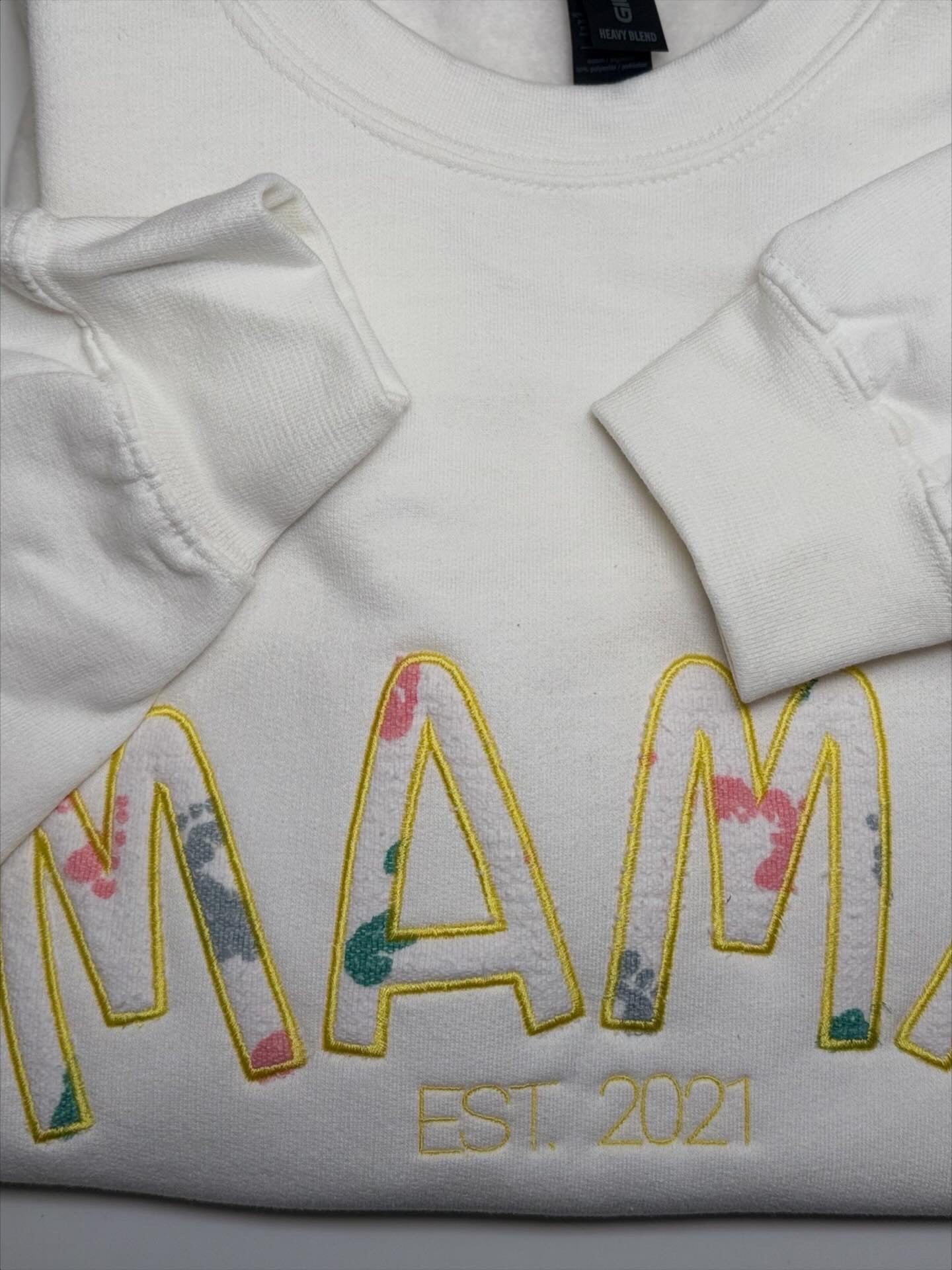 MAMA Crewneck